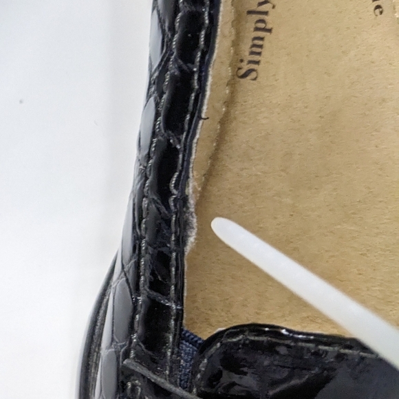 Softspots Patent Leather Black Penny Loafers size 8N - Picture 9 of 11
